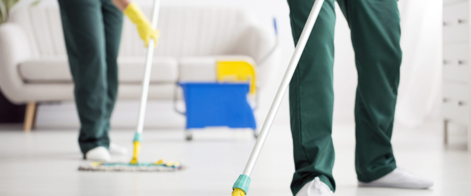 Rydding og vask av dødsbo.